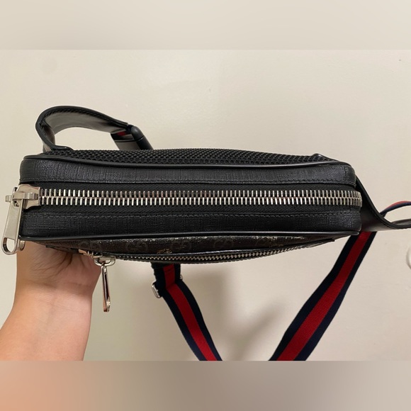 Gucci Bag - Picture 6 of 10